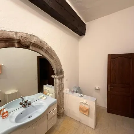 Chateau De Savigny - Ours Savigny (Haute-Savoie)