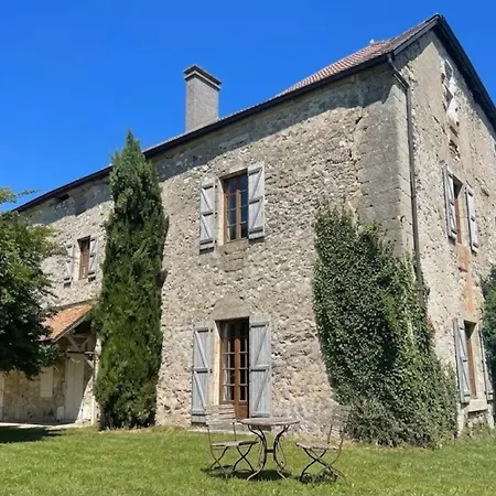 Chateau De Savigny - Ours 3* Savigny (Haute-Savoie)